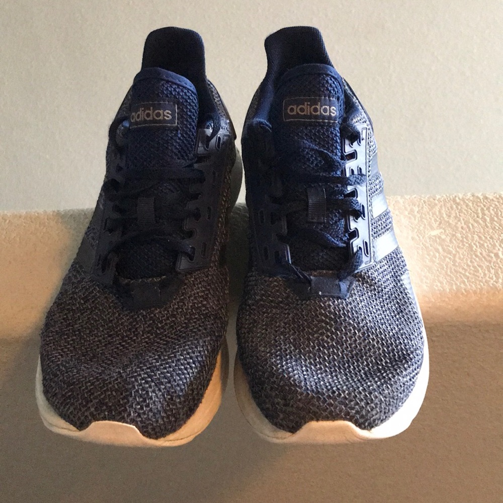 Adidas Duramo size 9 1/2